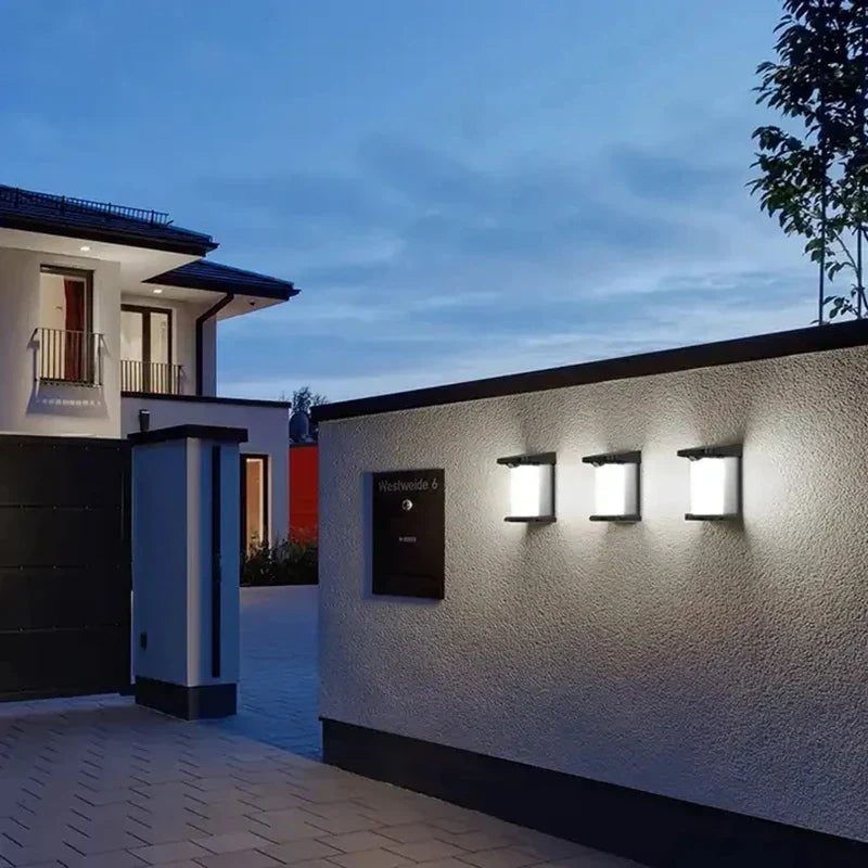 AquaGuard - Sensore di movimento impermeabile per illuminazione