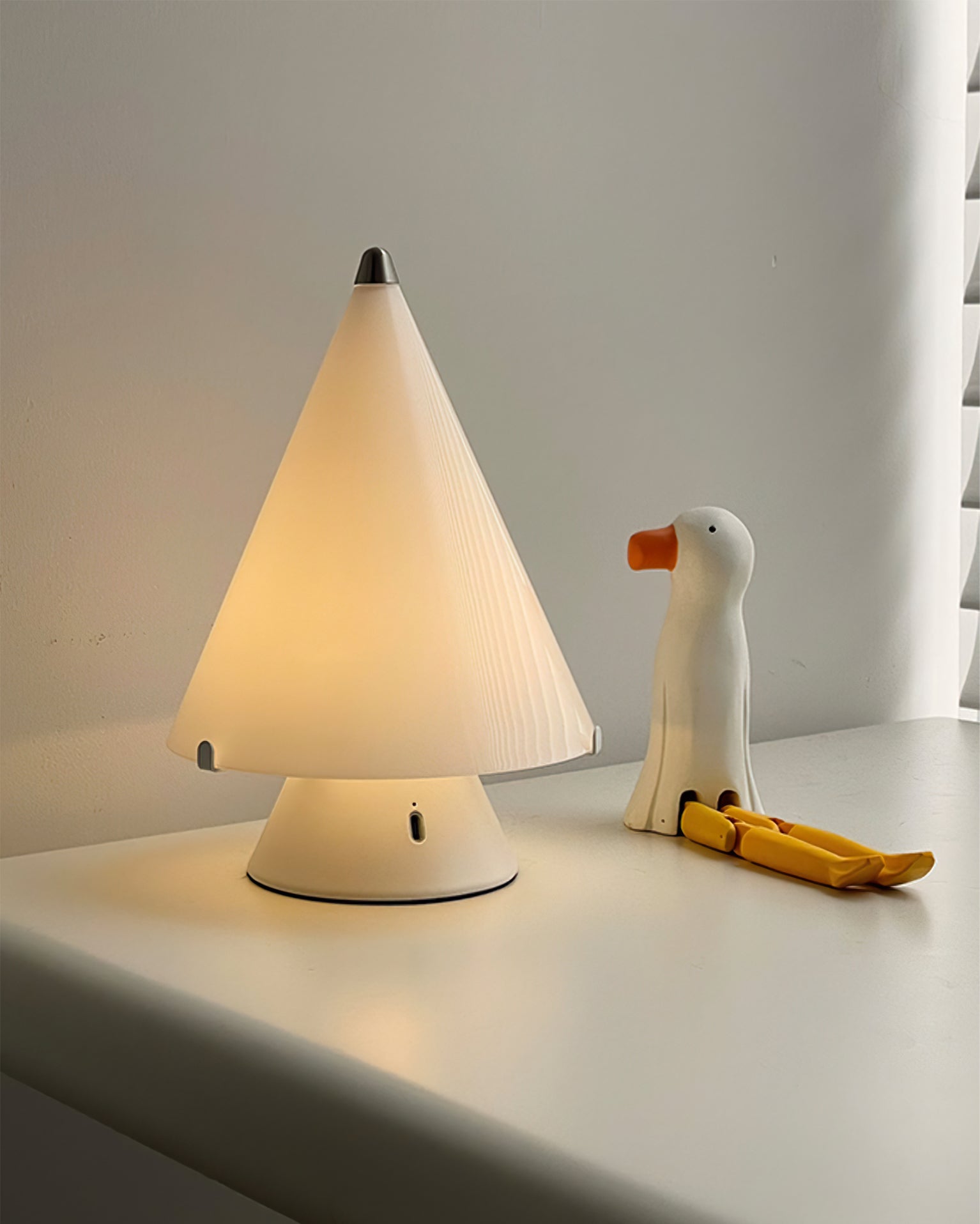 LumiStyle - Lampada da tavolo moderna ricaricabile