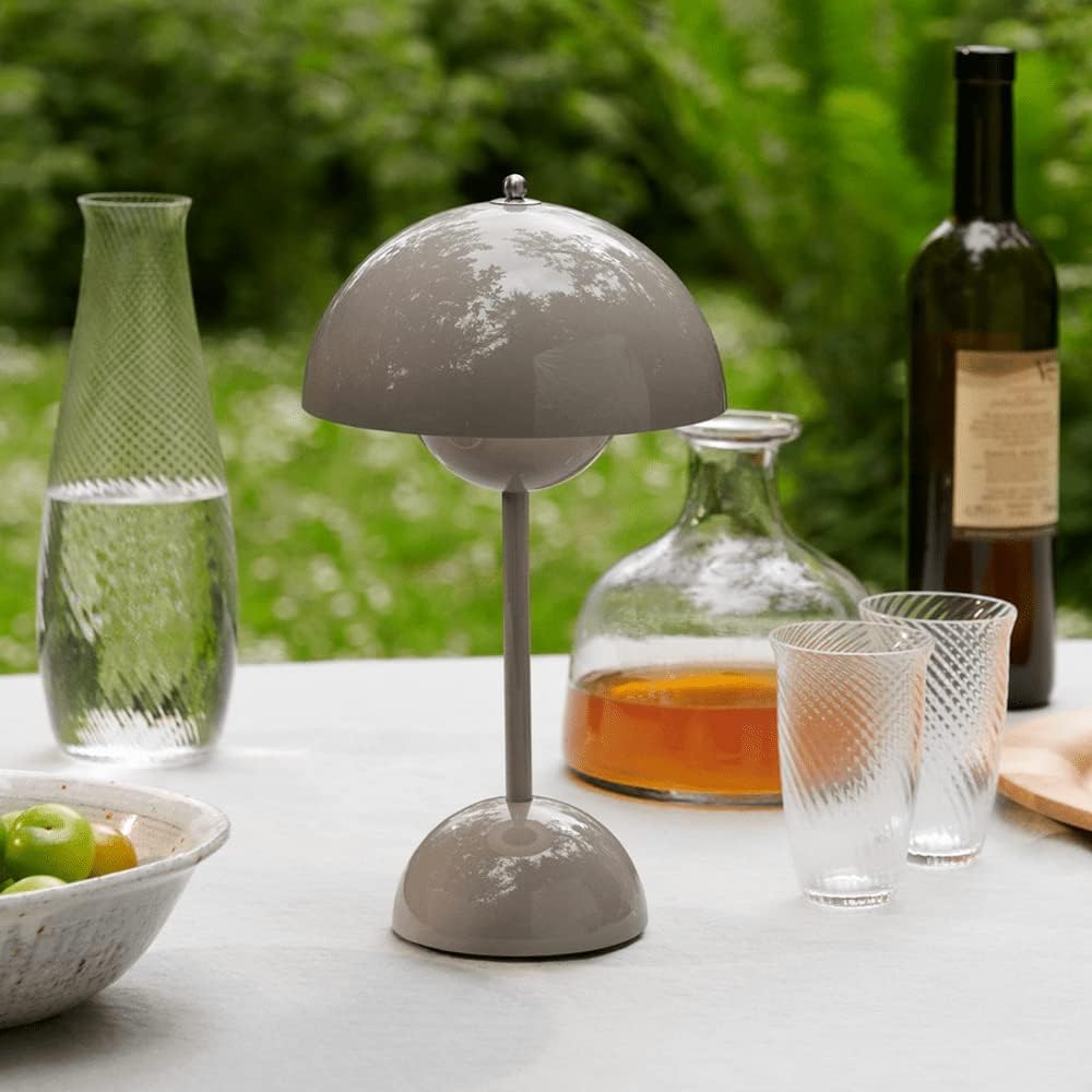 SolarFlare - candeeiro de mesa LED para um interior acolhedor