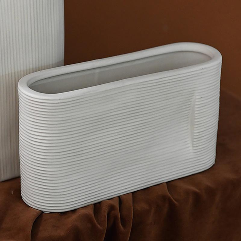 Vasi da fiori in ceramica ovale bianchi a righe, 2 pezzi