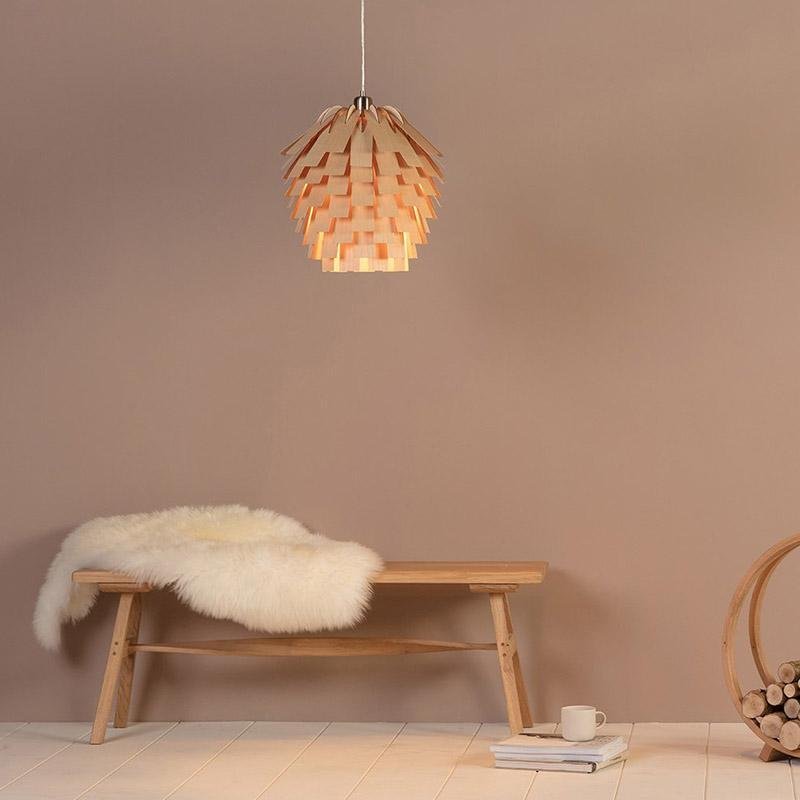 Lampada a sospensione rustica in legno con carciofo artistico