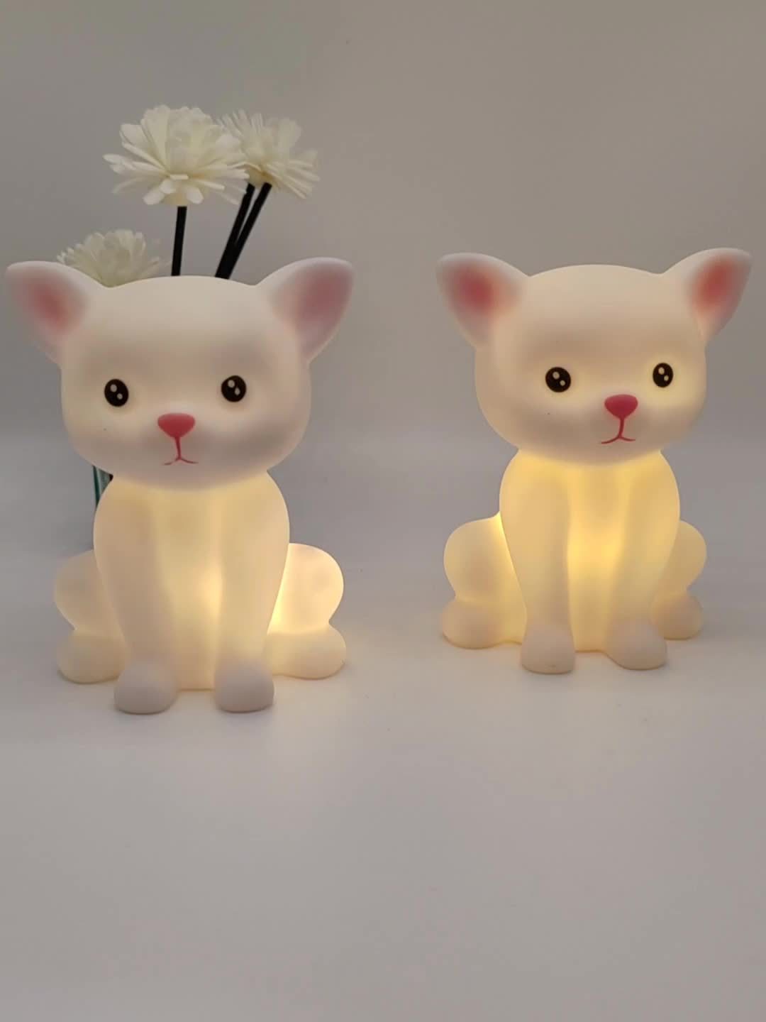 KittyGlow - Cute Kitten Table Lamp with LED Light and Battery Power