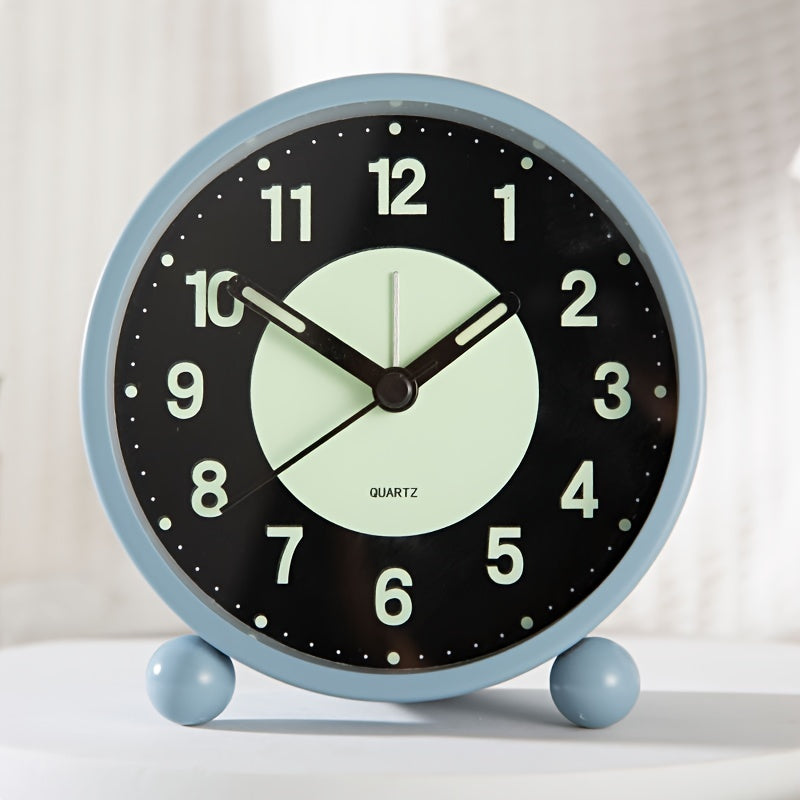 EleganceMetal - Chic Metal Alarm Clock with Soft Night Light