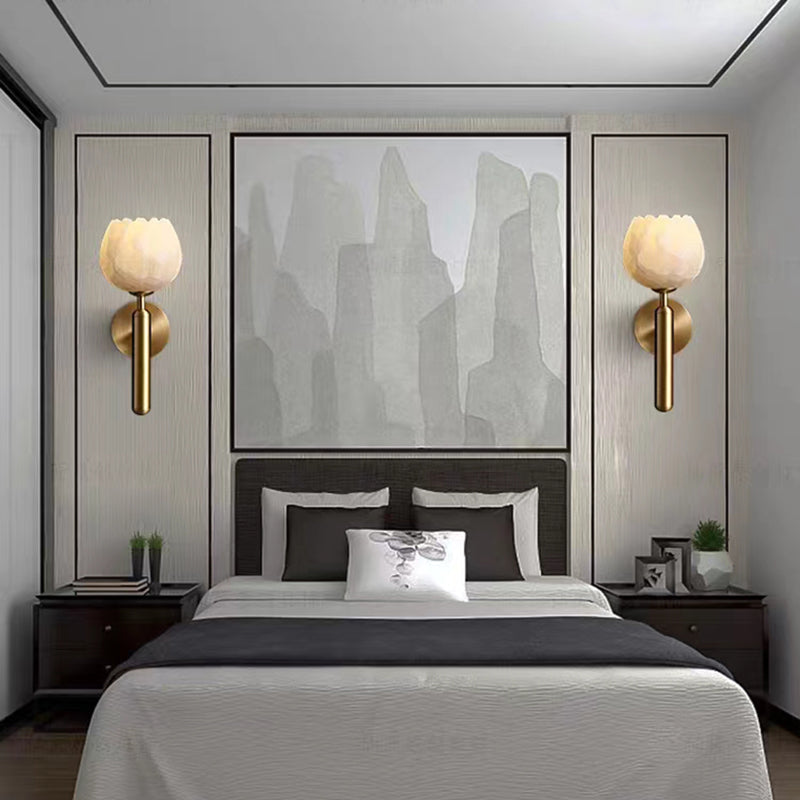 LuxeLicht - Romantic Wall Lamp with Marble Finish