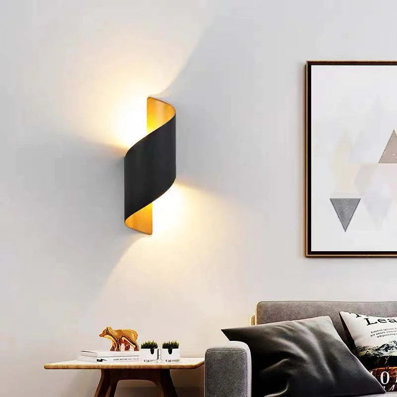 Lámpara de pared LED moderna Orr, espiral, interior, blanco/negro, metal