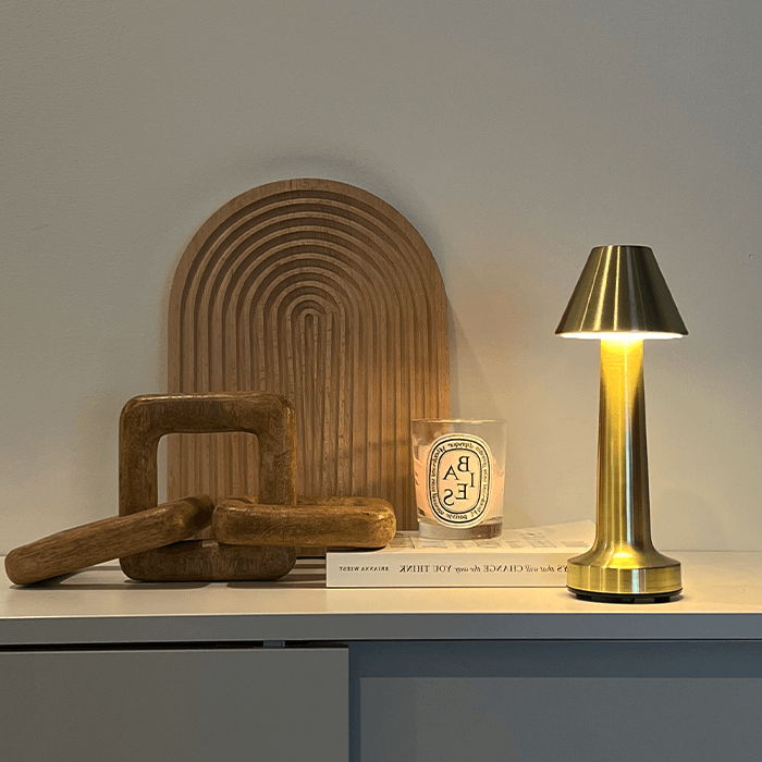 Bella Moderna Lampada da Tavolo Senza Fili