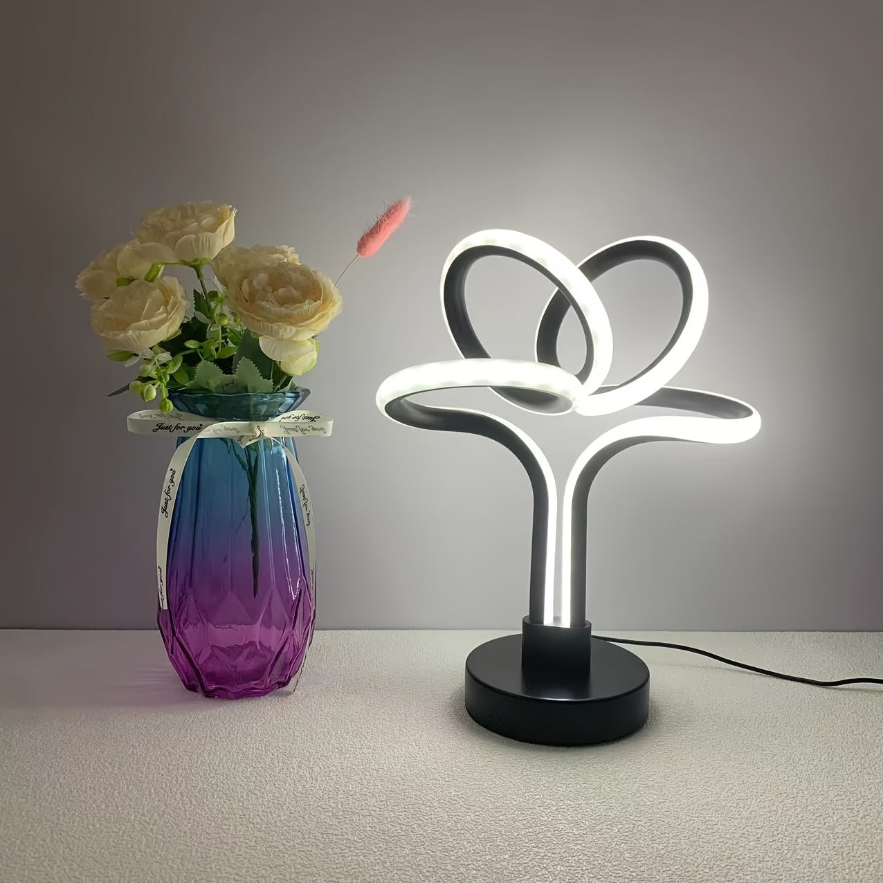 LumiNordic - Modern Nordic Inspired USB LED Table Lamp