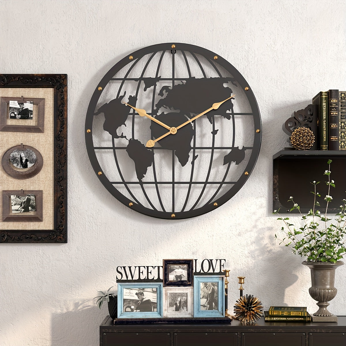 Wereldkaart Wandklok - Stille 40cm Metalen Klok met Gouden Cijfers