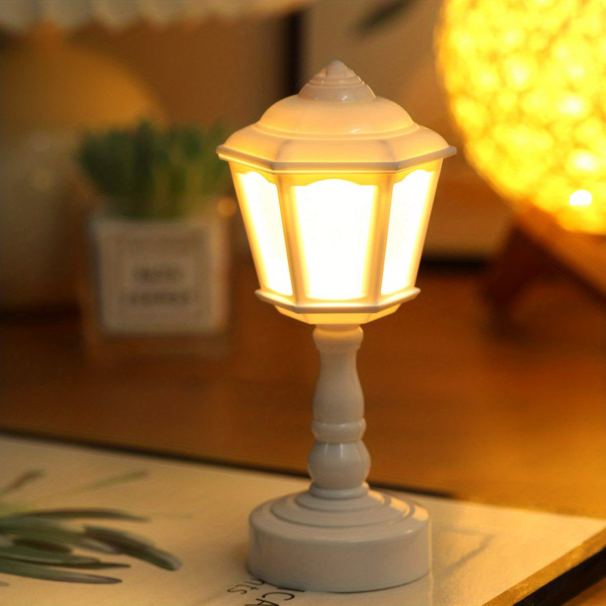 RetroLight - Mini Retro LED Desk Lamp for Bedroom Decoration
