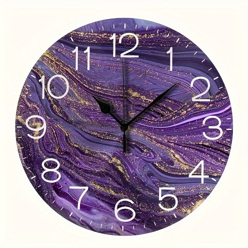 VioletGlow - Relógio de Parede Roxo Moderno com Detalhes Dourados, Desenho Abstrato