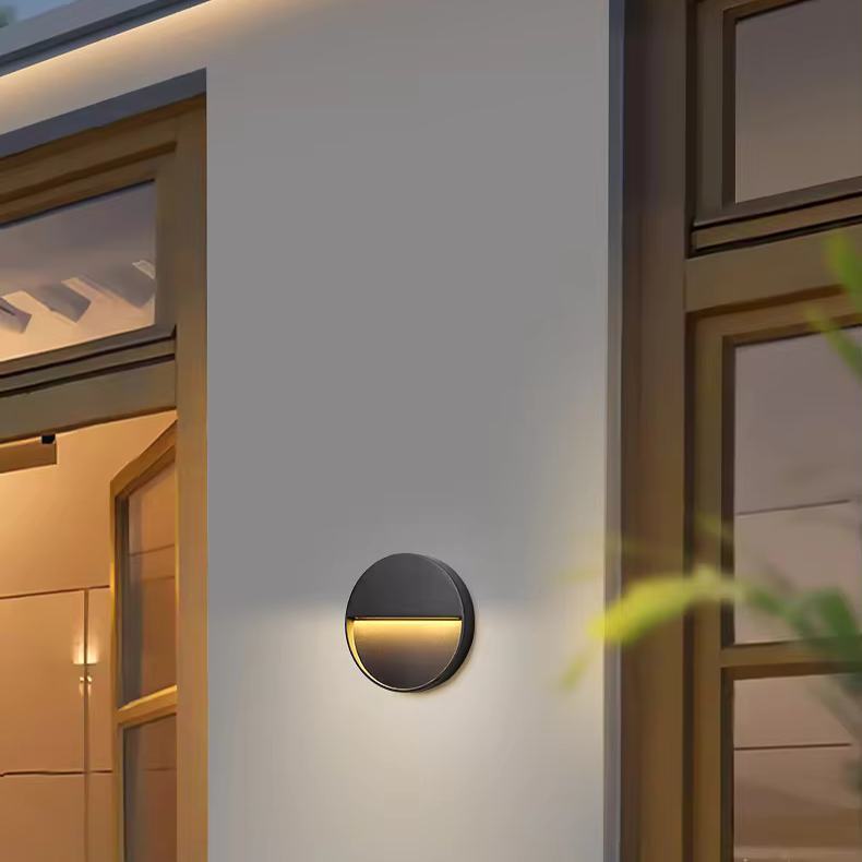 StepLume – Elegant LED Outdoor Stair Lighting