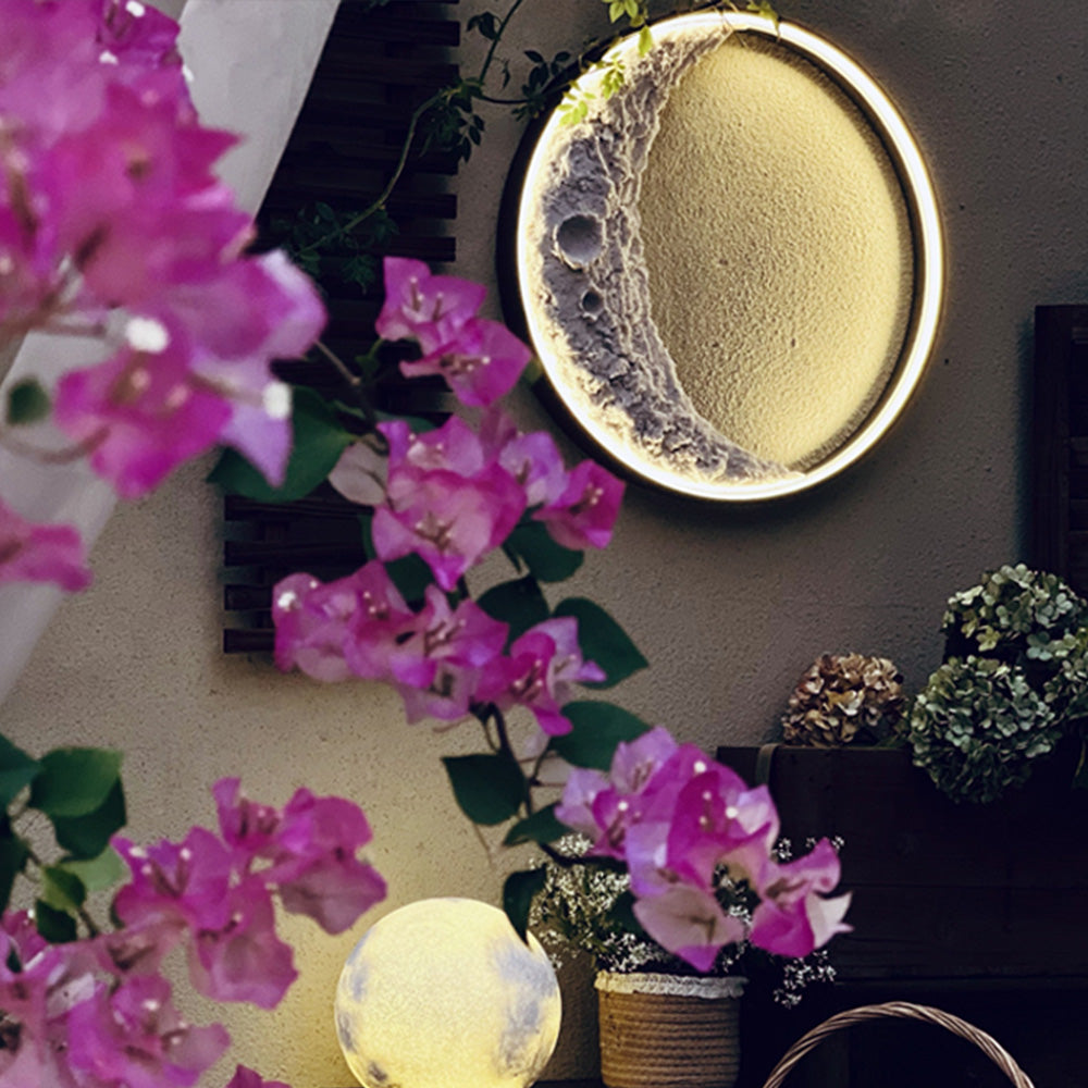 LunaGlow – 3D Moon Wall Lamp for a Magical Atmosphere