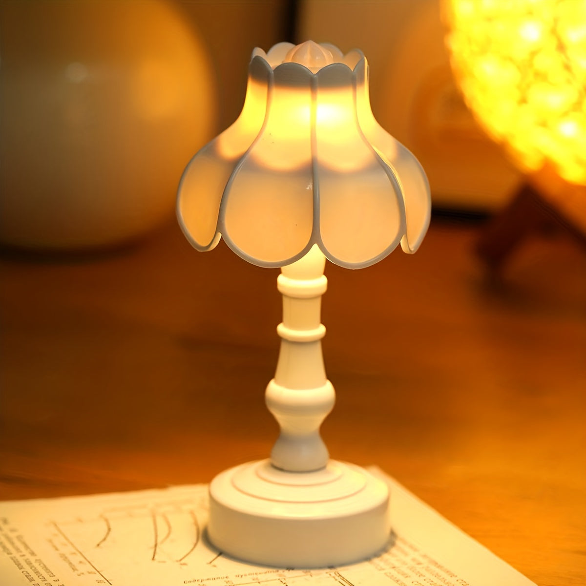 StarBloom - Mini lampada da scrivania a forma di fiore per decorazione notturna