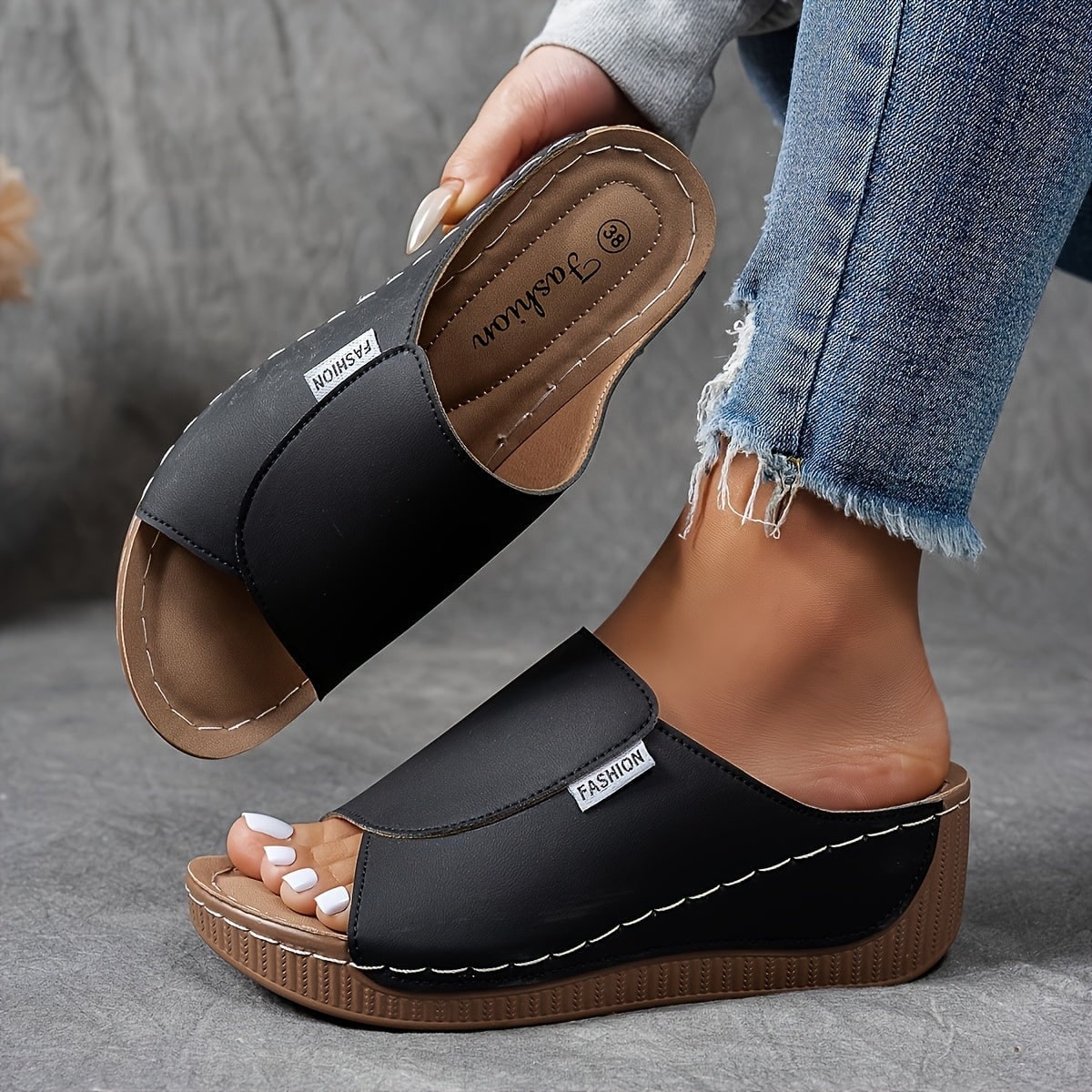 Donna Sandali con Zeppa | Sandali Slip-On - Image 4