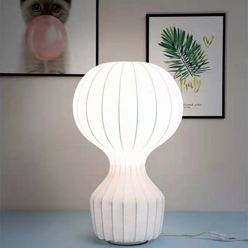BalloonGlow - Decorative Balloon Table Lamp – Elegant LED Lamp