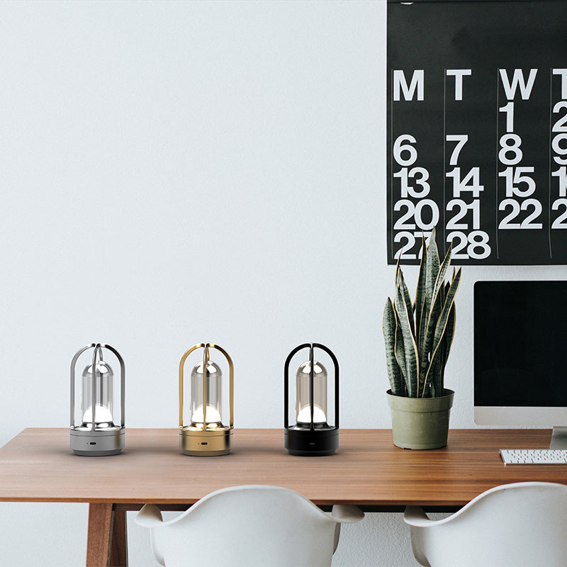 LumiTask - Lampada da scrivania LED dimmerabile con touch e ricarica wireless