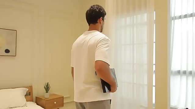 Specchio Rotante a 360° con Regolazione dell'Altezza e Ganci – Perfetto per Acconciature Fai-da-te e Trucco, Nessuna Batteria Necessaria