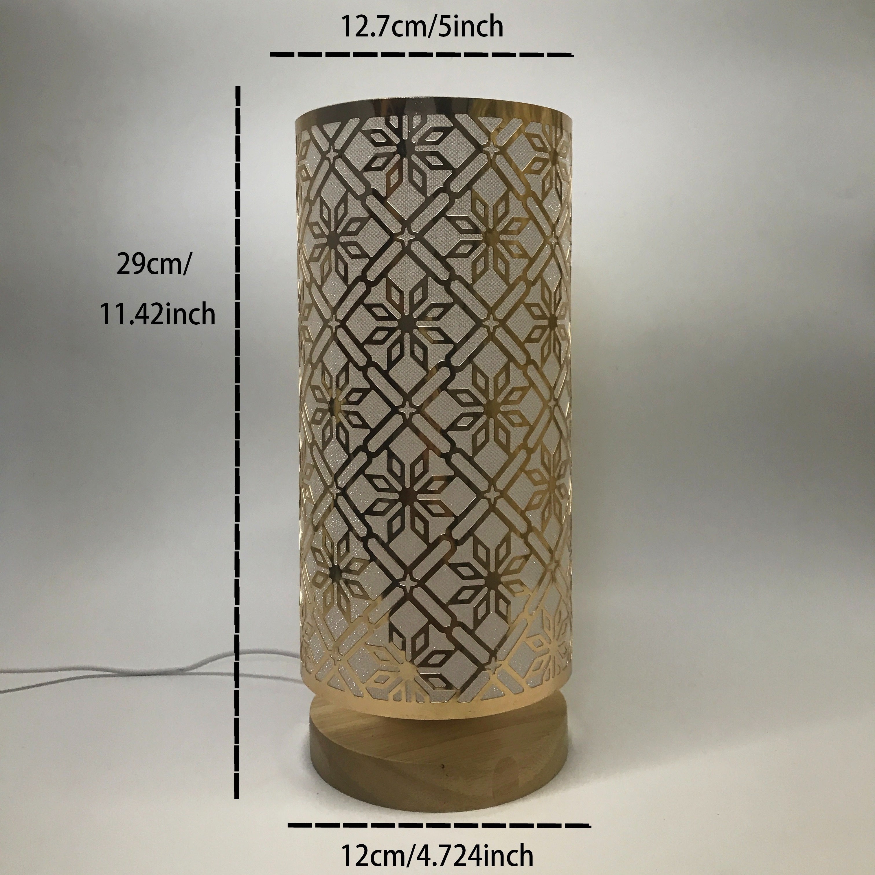 LumiPattern - Modern USB-Powered Table Lamp, Adjustable Brightness, Metal Frame and Plasticized Shade