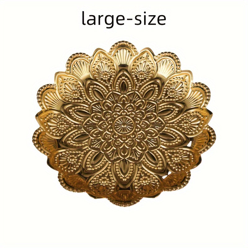 GoudServe - Golden Metal Fruit Basket in Filigree Style