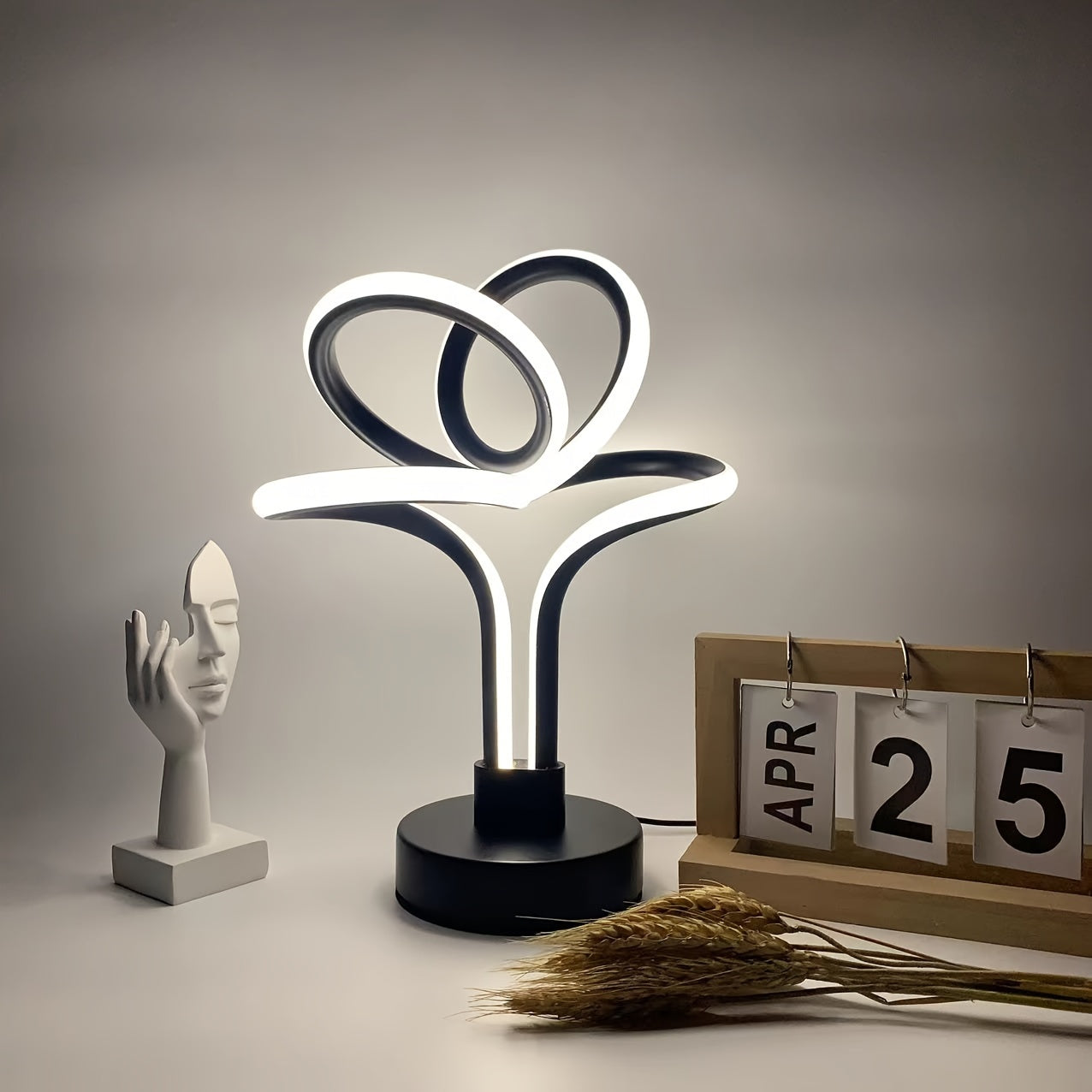 LumiNordic - Modern Nordic Inspired USB LED Table Lamp