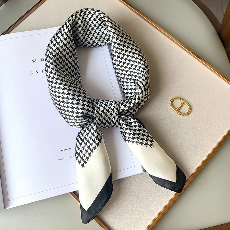 Foulard In Seta Foulard Elegante Design Unico - Image 10