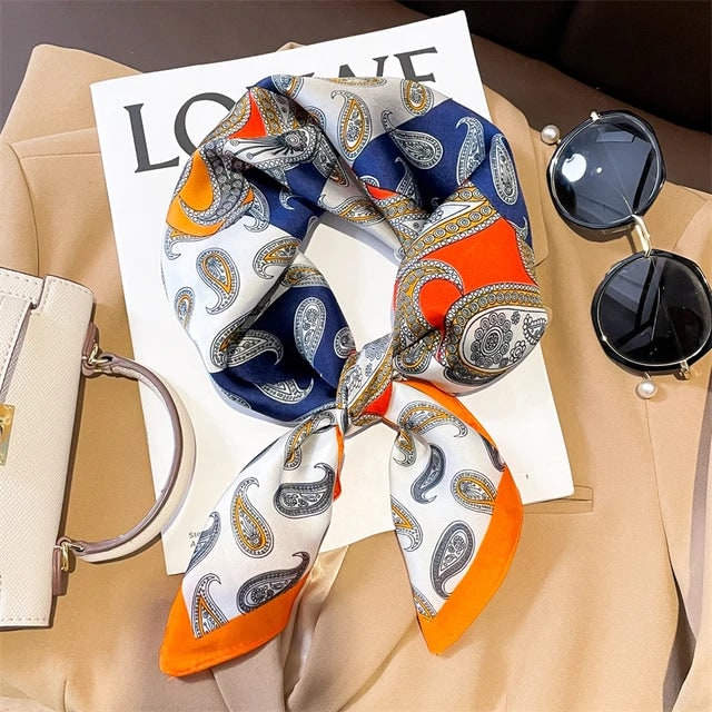 Foulard In Seta Foulard Elegante Design Unico - Image 5