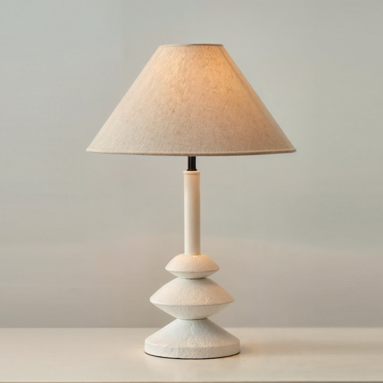Lámpara de mesa ámbar - Elegancia acogedora y belleza atemporal