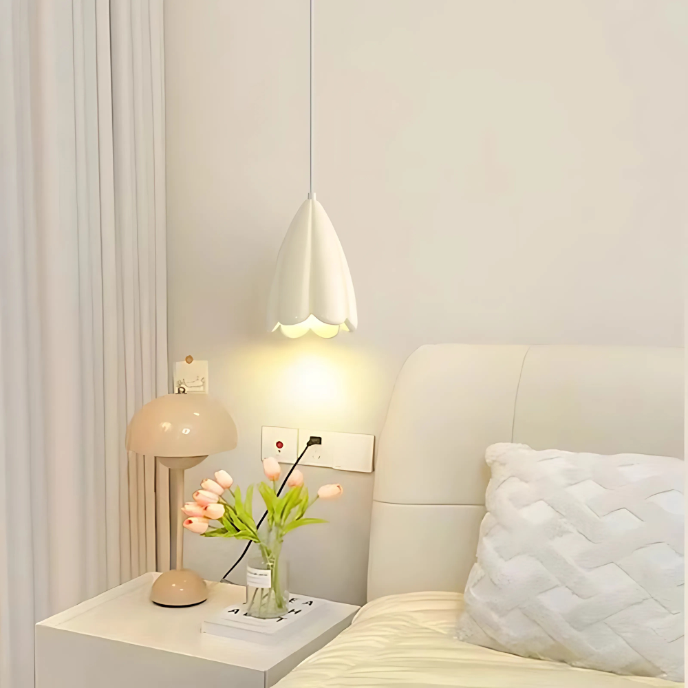 Lampada a sospensione color crema in stile francese, rustica, design ispirato alla natura