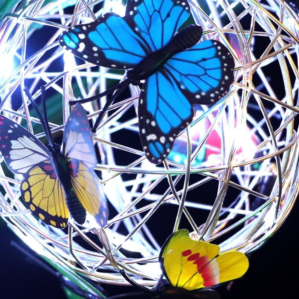 Encantadora lámpara solar de jardín mariposas