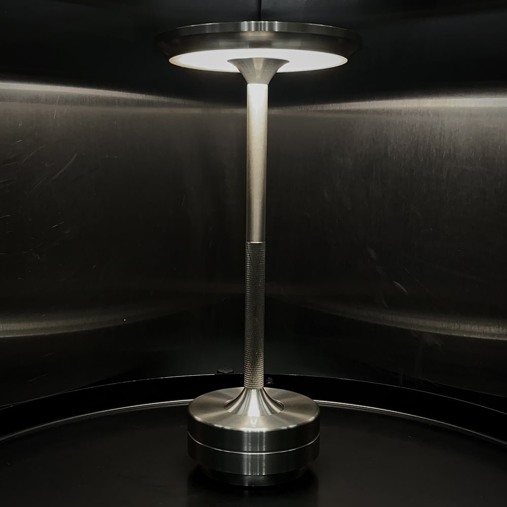Lampada da Tavolo Wireless Ambient Metallic