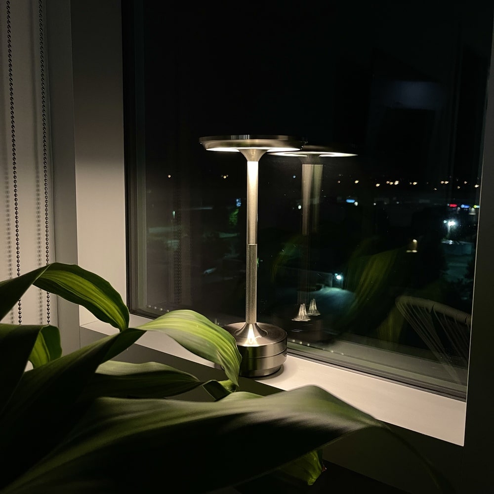Lampada da Tavolo Wireless Ambient Metallic