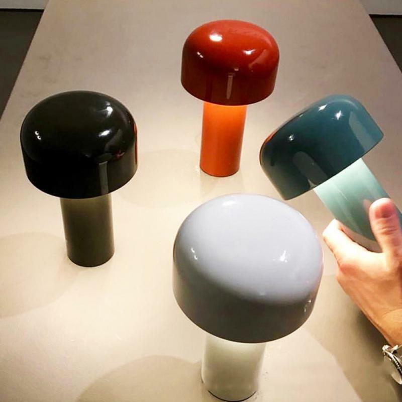 Aurora Touch Lampada da Tavolo: Illuminazione Elegante