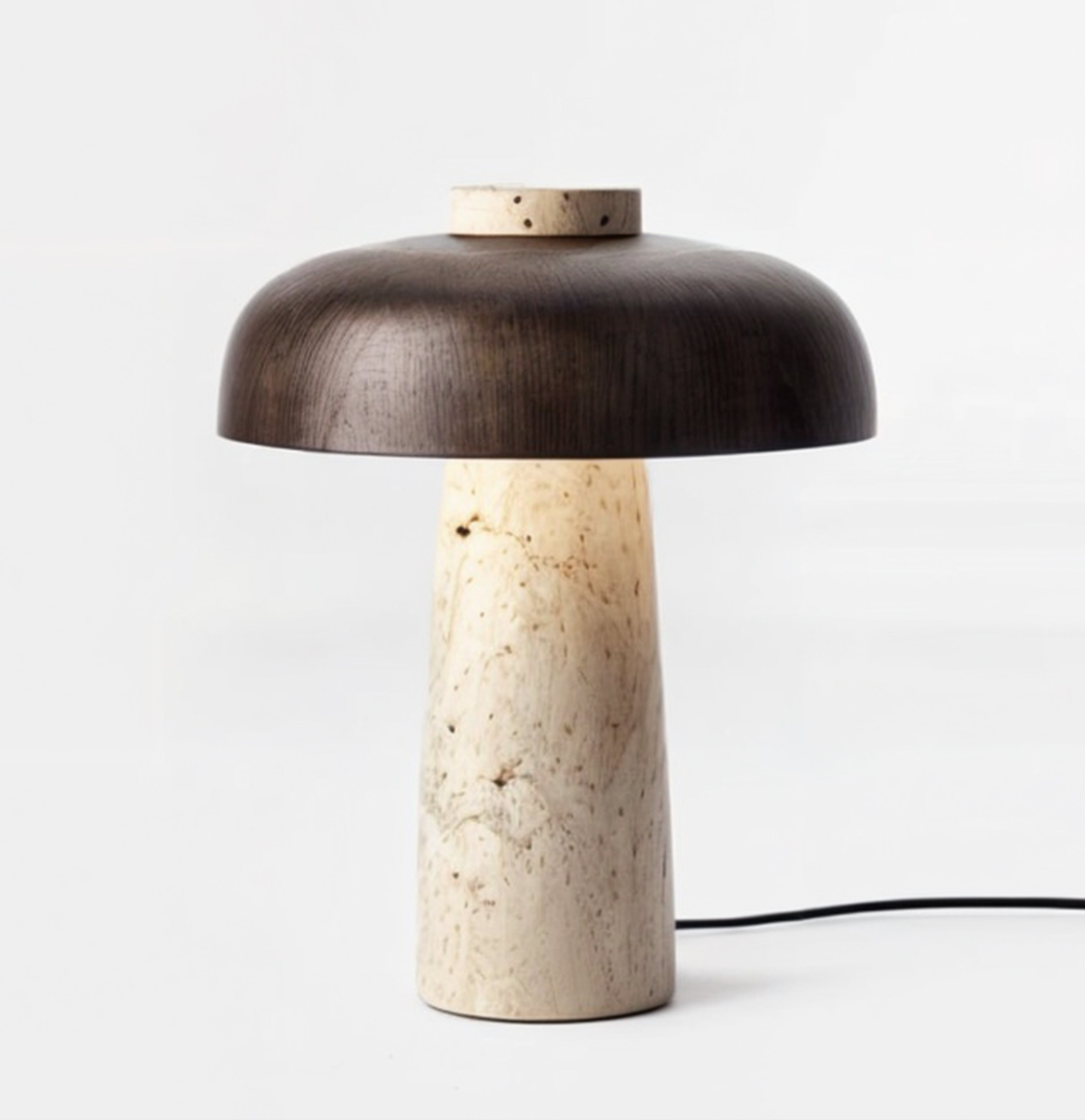 Lámpara de mesa Amara Moderne - Elegancia atemporal y versatilidad