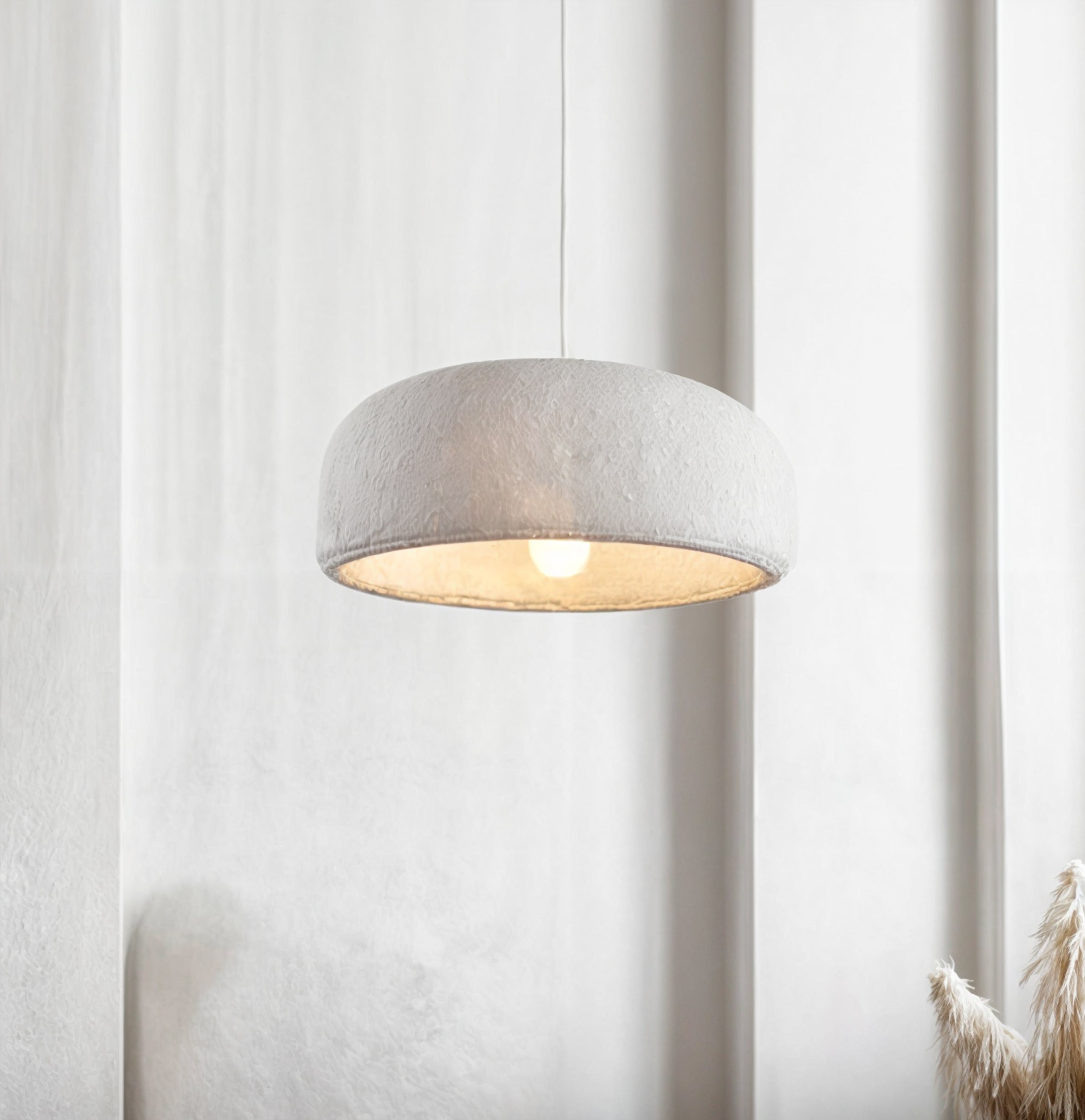 Lia Lampada - Eleganza Moderna per il Tuo Interno
