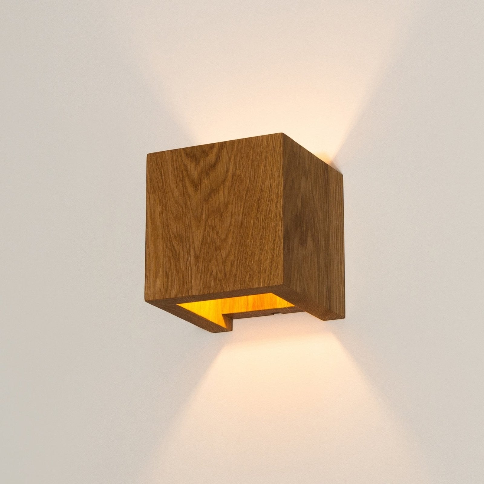 WoodGlow - Modern Wooden Wall Lamp Made of Oak Wood with Warm White Light